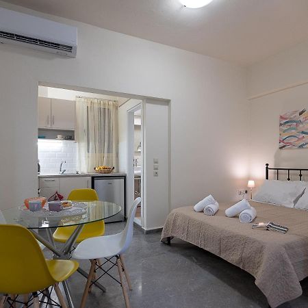 Luxury Apts Heraklion Center Esterno foto