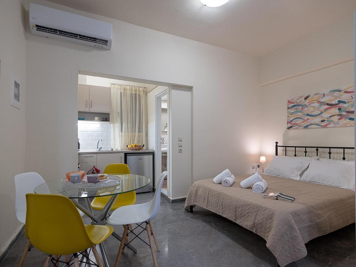 Luxury Apts Heraklion Center Esterno foto
