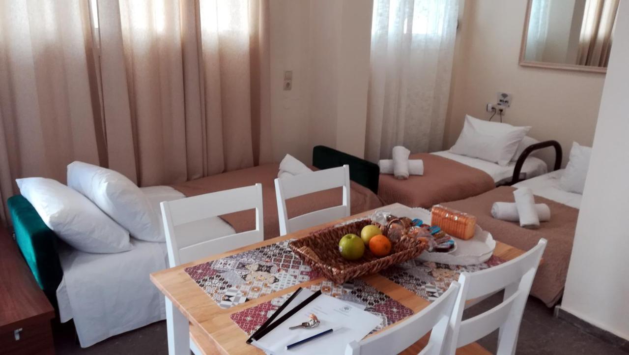 Luxury Apts Heraklion Center Esterno foto
