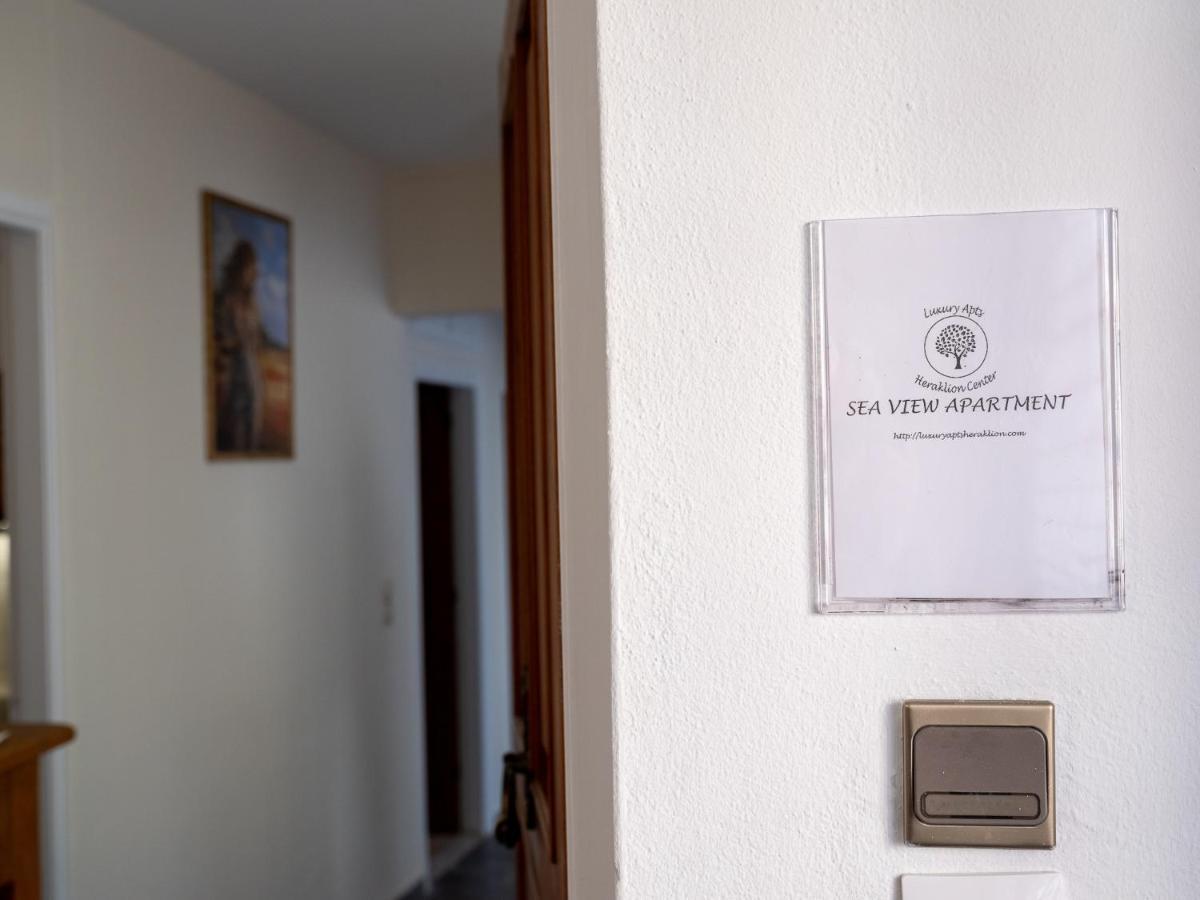 Luxury Apts Heraklion Center Esterno foto
